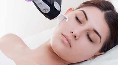 Ce este întinerirea fracționată a pielii faciale